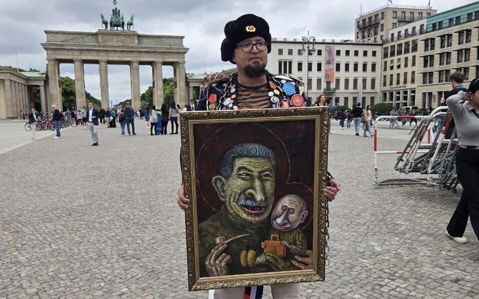 1326175546338314