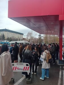 971413821814490