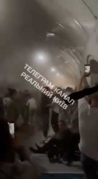 poster-1257925245799668