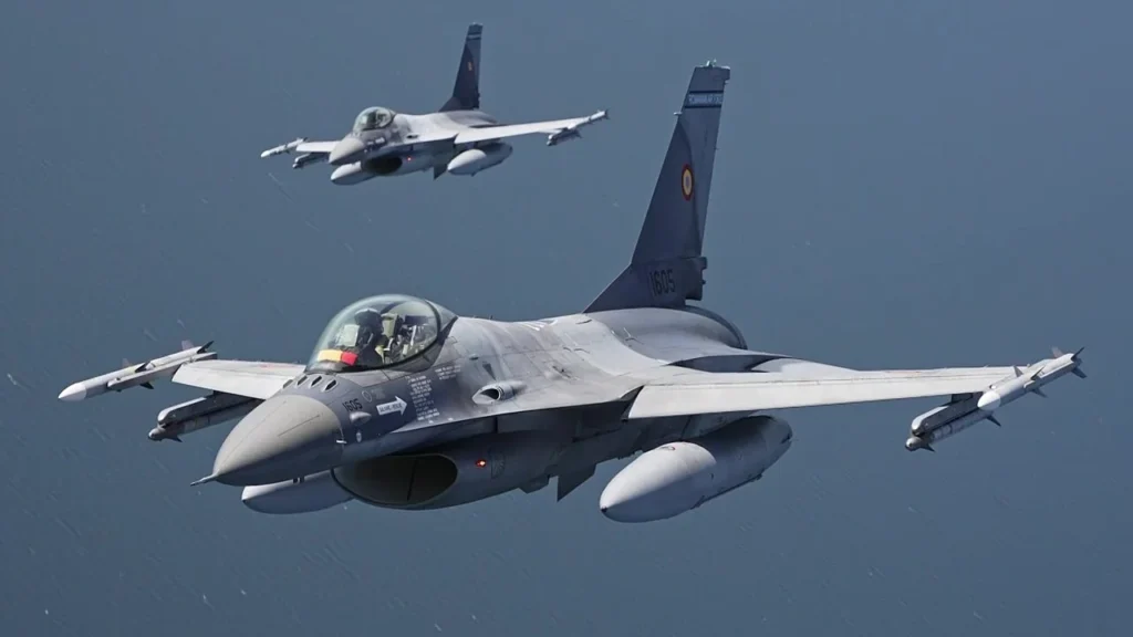 f16